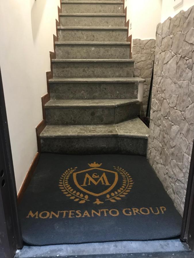 Montesantogroup Apartments Napoli Exterior foto