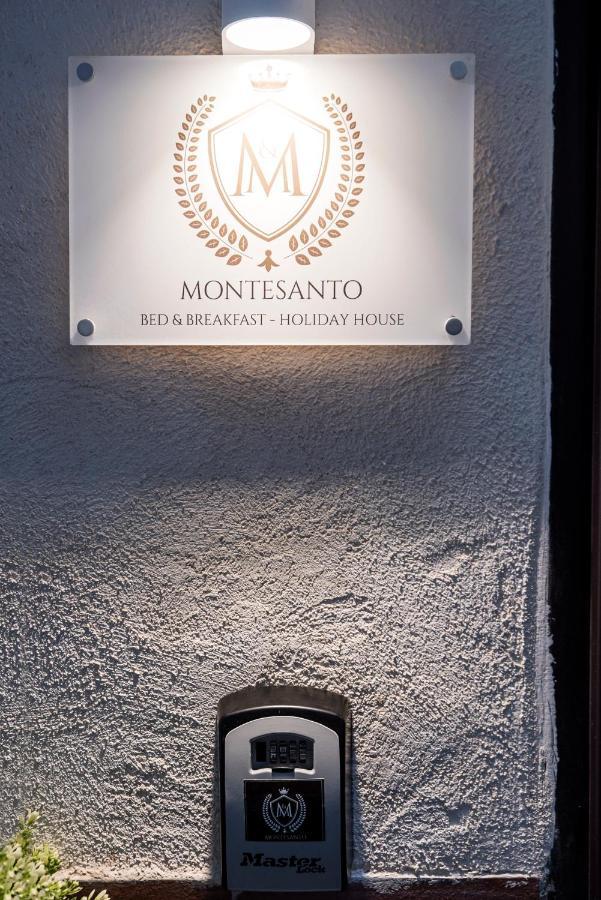 Montesantogroup Apartments Napoli Exterior foto